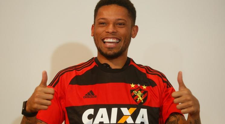Atacante André foi vendido em 2018 pelo Sport ao Grêmio.  Foto: Diego NIgro/Acervo JC Imagem