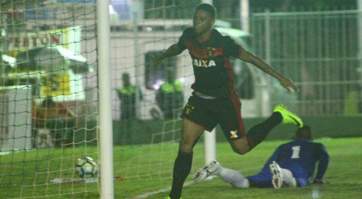 André marcou dois dos três gols do Sport. Foto: Williams Aguiar/Sport