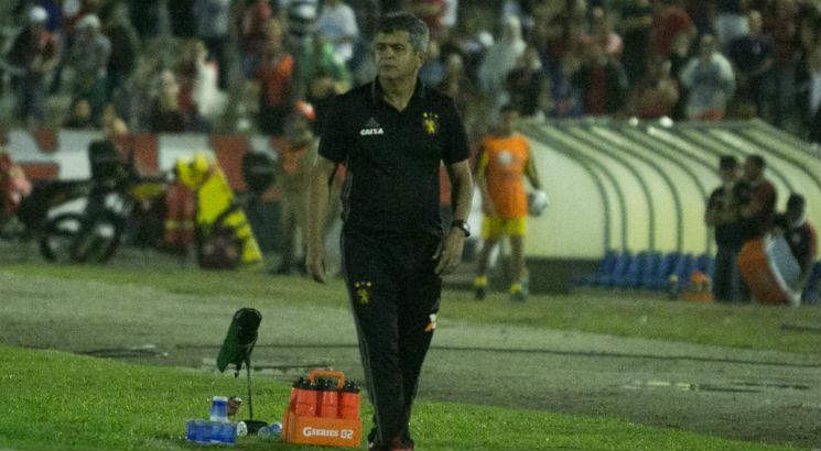 Técnico estreou com derrota pelo Sport. Foto: Williams Aguiar/Sport Club do Recife
