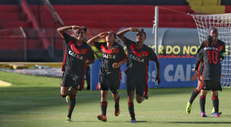 As Leoas saíram na frente. Foto: Anderson Freire/Sport Club do Recife