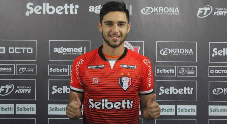 Léo tem contrato com o Joinville até dezembro de 2018. Foto: Kaue Vezentainer/ JEC