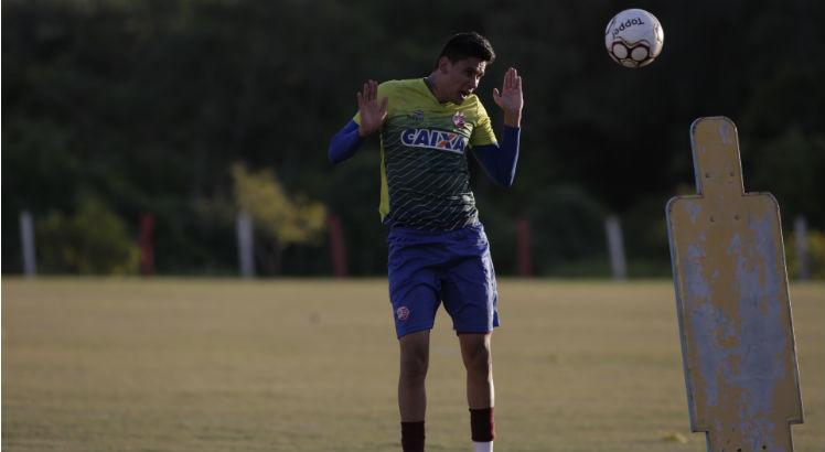 Goleiro se lesionou no dia 31 de janeiro. Foto: Léo Motta/JC Imagem