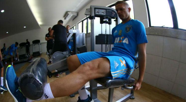 Meia voltou ao Leão após duas temporadas longe. Foto: Williams Aguiar/Sport Club do Recife