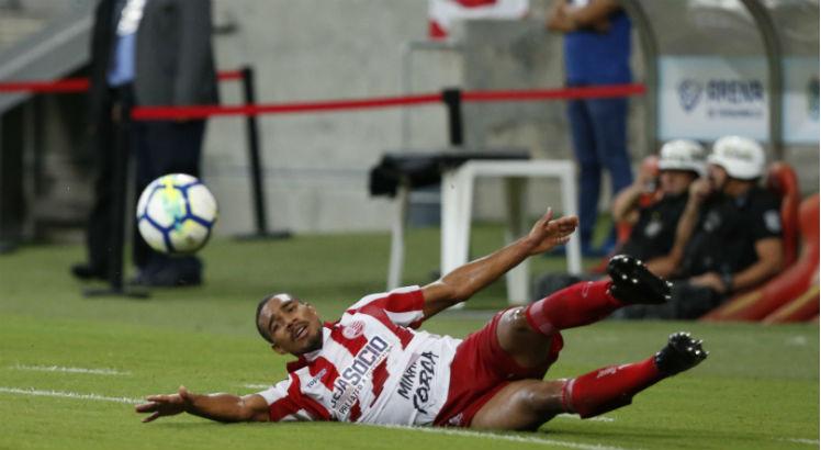 O jogador se destacou na campanha do Náutico na disputa do Campeonato Pernambucano desta temporada. Foto: Diego Nigro/JC Imagem