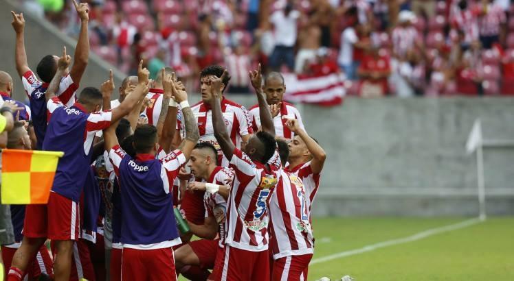 Jogadores do Náutico comemoram a vitória do Náutico que vai à final do Campeonato Pernambucano.Foto: Bobby Fabisak/JC Imagem