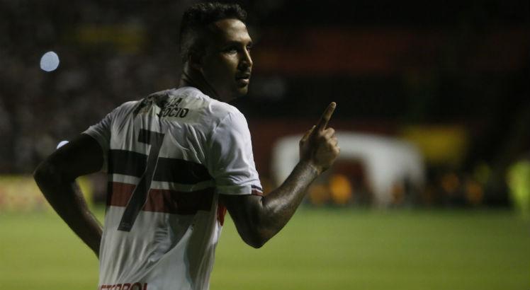 Fabinho Alves se colocou à disposição para ser titular. Foto: Diego Nigro/JC Imagem