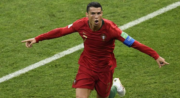Cristiano mostrou porque é o melhor do mundo, e fez três gols na estreia de Portugal na Copa.