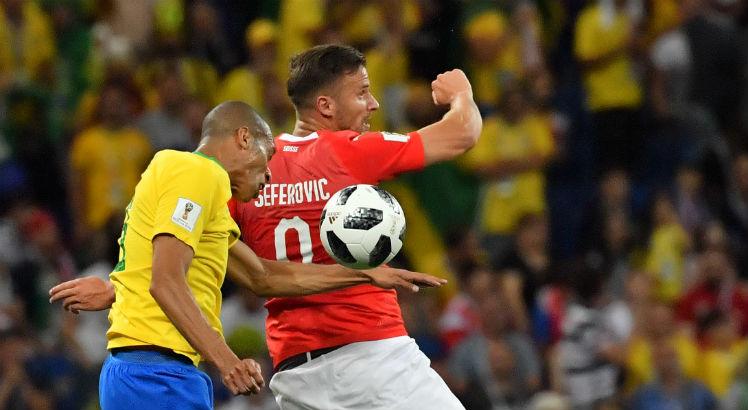 Durante a partida entre Brasil e Suíça, desenvolvimento dos países foi pauta nas redes sociais. Foto: AFP