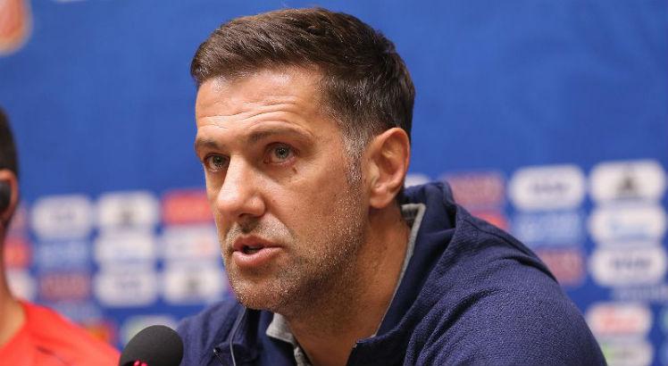 Mladen Krstajic prometeu uma equipe "agressiva". Foto: AFP
