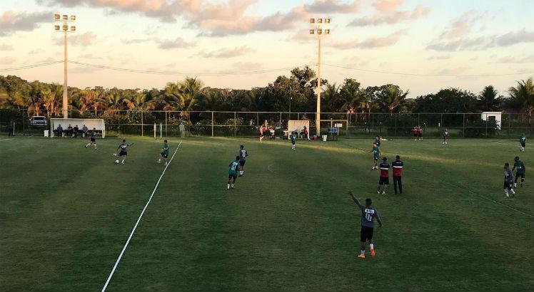 Santa Cruz treinou em Aldeia, na Região Metropolitana do Recife. Foto: Davi Saboya/JC