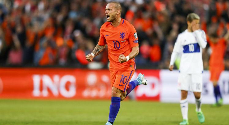Sneijder foi o carrasco do Brasil na Copa do Mundo de 2010. Foto: Jerry Lampen / AFP
