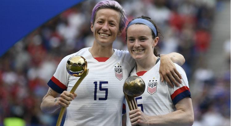 Megan levou a chuteira e bola de ouro da Fifa. Foto: AFP