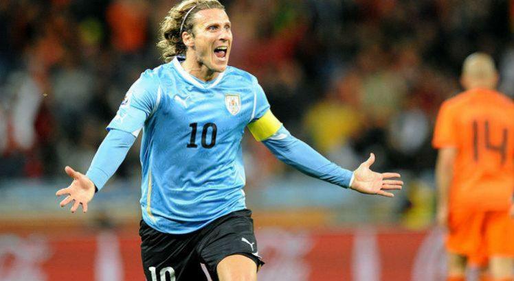 Como jogador, Diego Forlán brilhou com a camisa do Uruguai. Foto: AFP