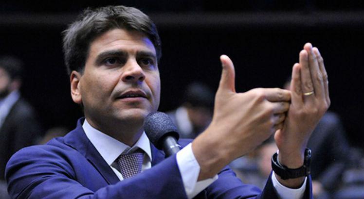 Deputado Pedro Paulo será o relator do projeto de lei que visa regulamentar a relação clubes-empresas no Brasil. Foto: Câmara dos Deputados / Divulgação