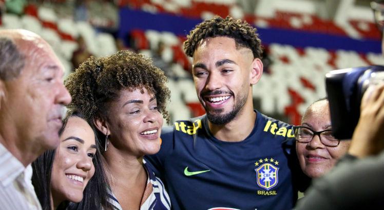 Matheus Cunha despontou no futebol após se destacar no CT do Barão, em Pernambuco. Foto: Brenda Alcântara/JC Imagem