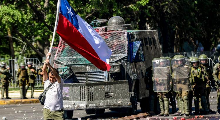 Várias manifestações contra o governo tomam o Chile. Foto: Martin BERNETTI / AFP