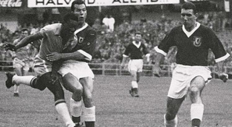 Pelé não jogou a primeira fase da Copa de 1958 por ter se machucado antes do Mundial. Foto: Divulgação
