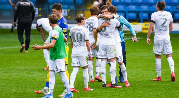 Leeds conquistou classificação sem entrar em campo. Foto: AFP