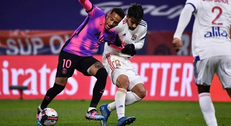 Com uma lesão na coxa, Neymar passou seis semanas fora do PSG. Foto: AFP