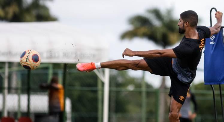Tréllez foi contratado pelo Leão por empréstimo junto ao Leão. Foto: Anderson Stevens/Sport