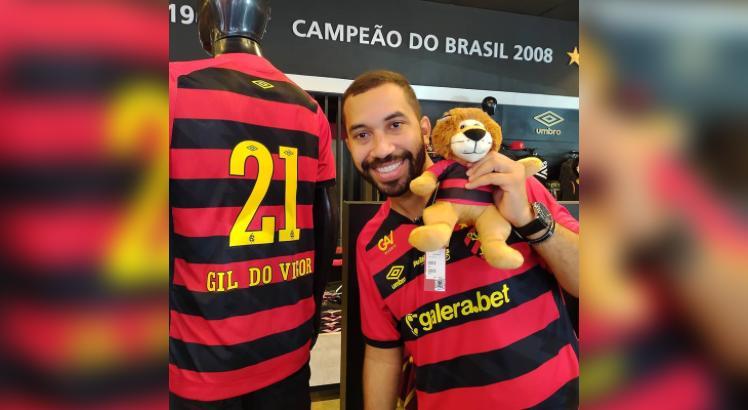 Gil do Vigor revelou ser torcedor do Sport quando ainda estava no confinamento no BBB 21. Foto: Reprodução/Instagram @gilnogueiraofc 