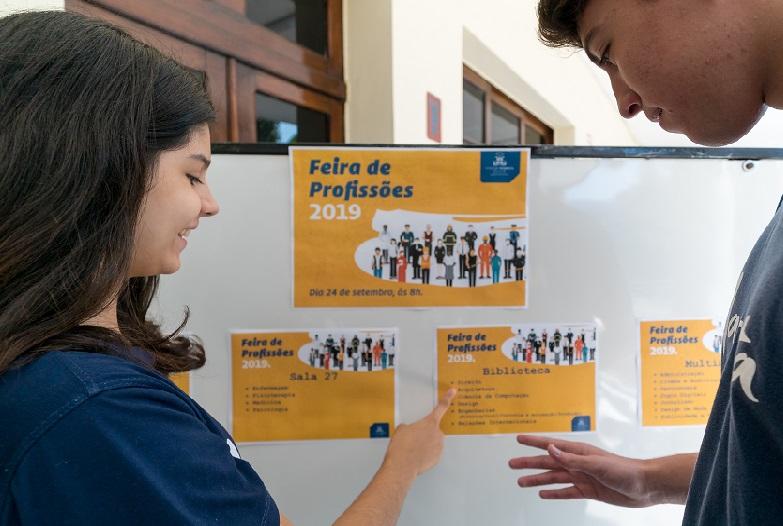 Feira de Profissões do Marista São Luís apresenta 24 carreiras para estudantes