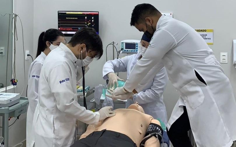 Faculdade Tiradentes oferece 15 bolsas integrais para o curso de Medicina