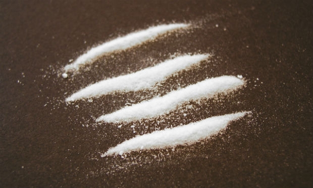 Cocaína estava em um fundo falso da mochila despachada como bagagem de porão. / Foto: FreeImages