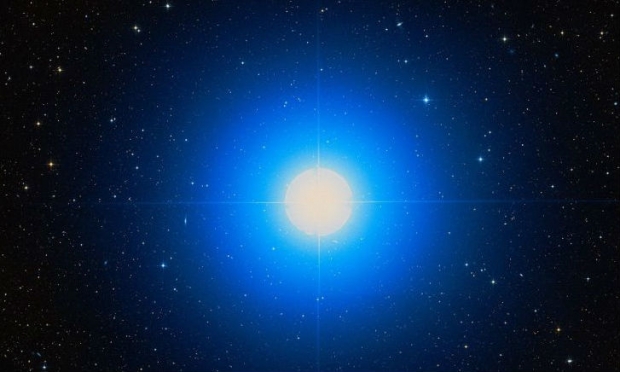 A estrela Spica está a 260 anos-luz da Terra / Foto: Internet