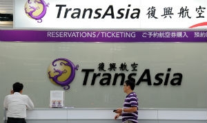 Avião da empresa aérea TransAsia transportava 54 passageiros e quatro tripulantes
